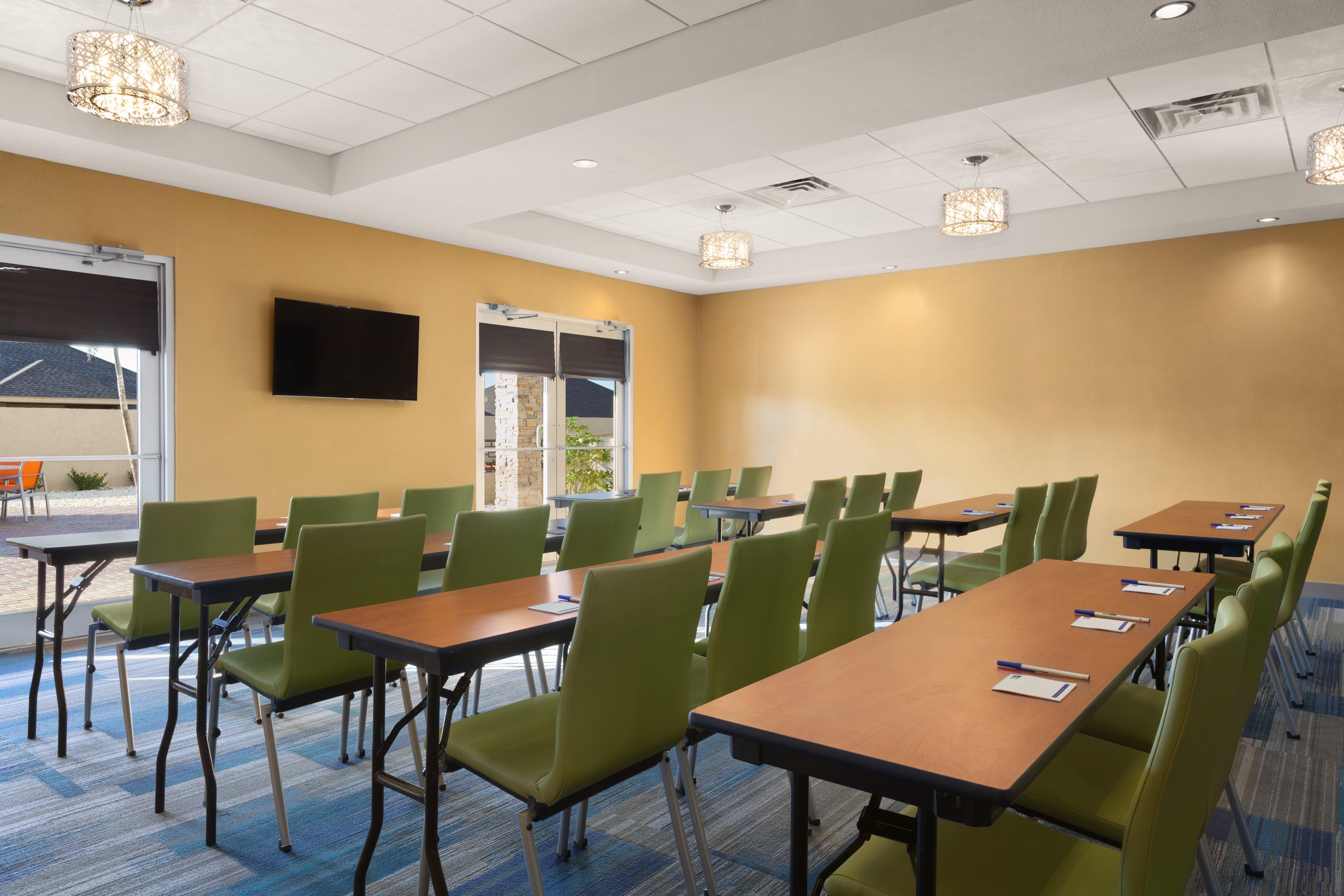 Holiday Inn Express & Suites Edinburg- Mcallen Area By Ihg Exteriör bild